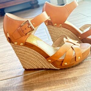 Stylish Tan Wedge Sandals
